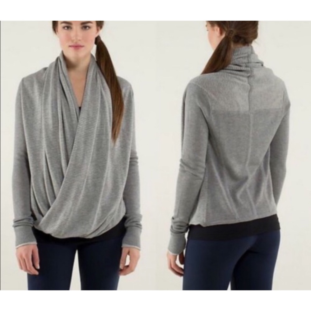 In excellent condition! Like new! Lululemon wrap.